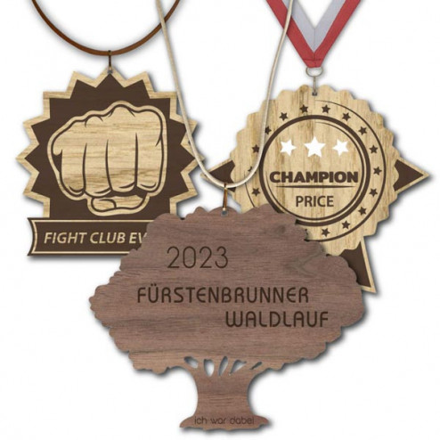 Holzmedaille Do-it-yourself Sonderanfertigung - Beispiele individuelle Medaillenzuschnitte - ebets - awards