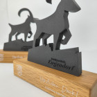 3D Druck Award Steinbock Figur auf bedrucktem Holzsockel - Awards