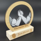 Custom Shape Award aus Holz und Acryl Armdrücken Champion - Awards