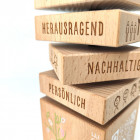 Holzaward Cubex Spin mit beweglichen Holzelementen Detailansicht - Made by ebets