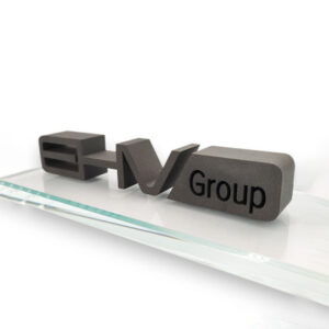 3d-logo-award-auf-glassockel-ebets-awards