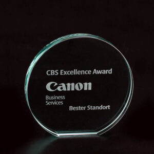 budget-glas-aufsteller_circle-mit-gravur-made-by-ebets-gmbh_awards