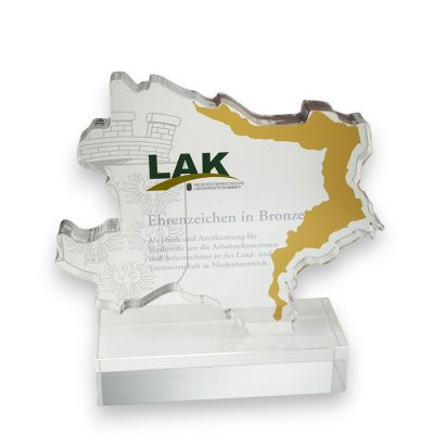 Acryl Award in individuelle Form zugeschnitten und bedruckt