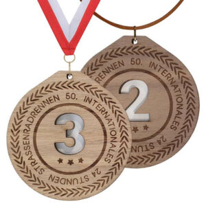 Holz Medaille Lichtblick - mit buntem Medaillenband oder Kordel - Made by ebets - Awards.at