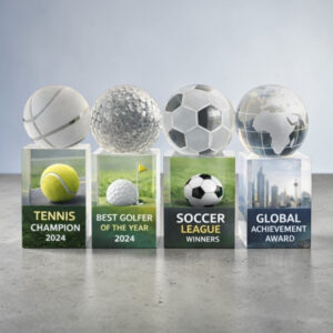 kristallglas-award-mit-ball-fuer-business-und-spor